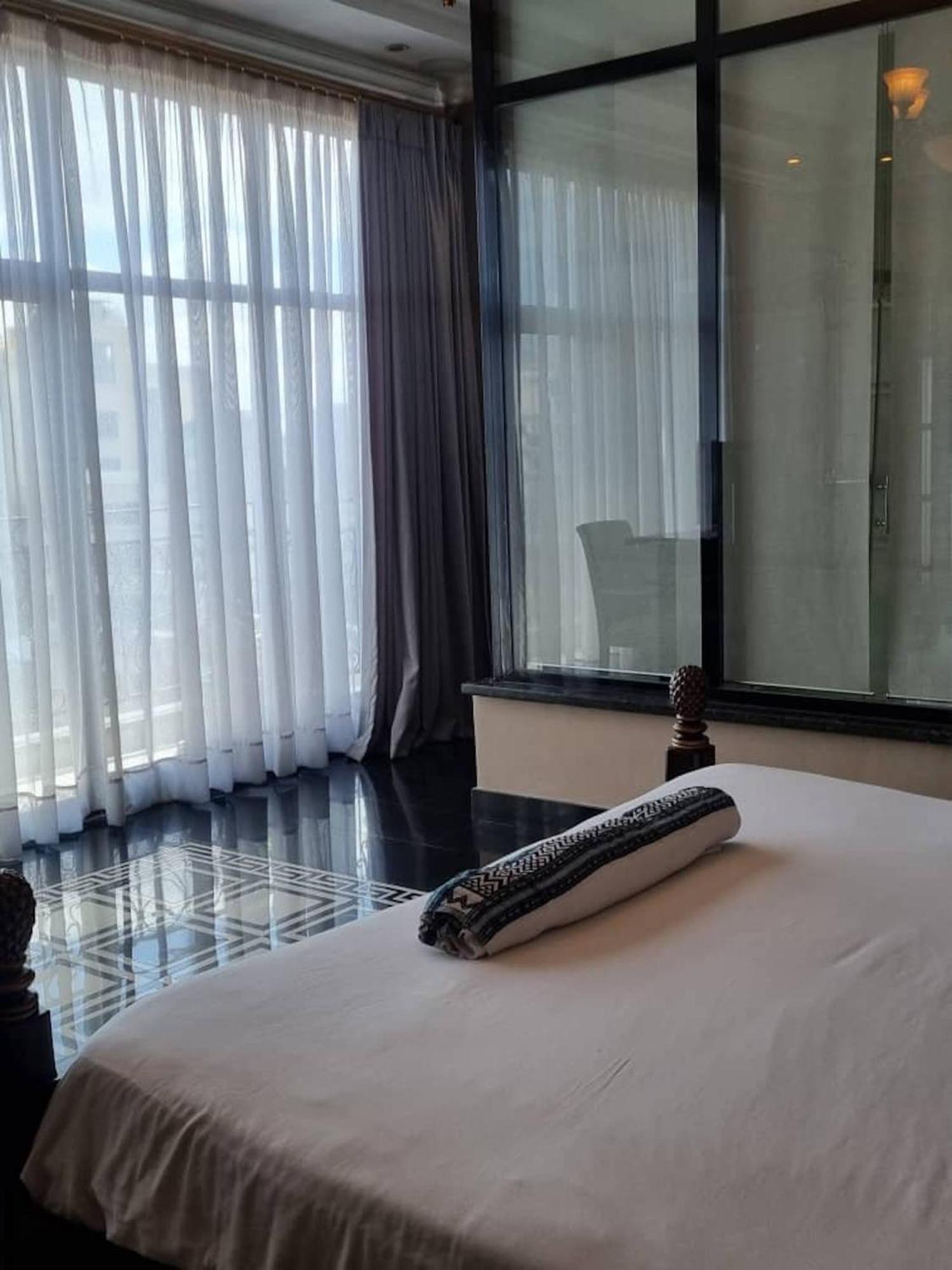 The Residence Hotel Addis Abeba Esterno foto