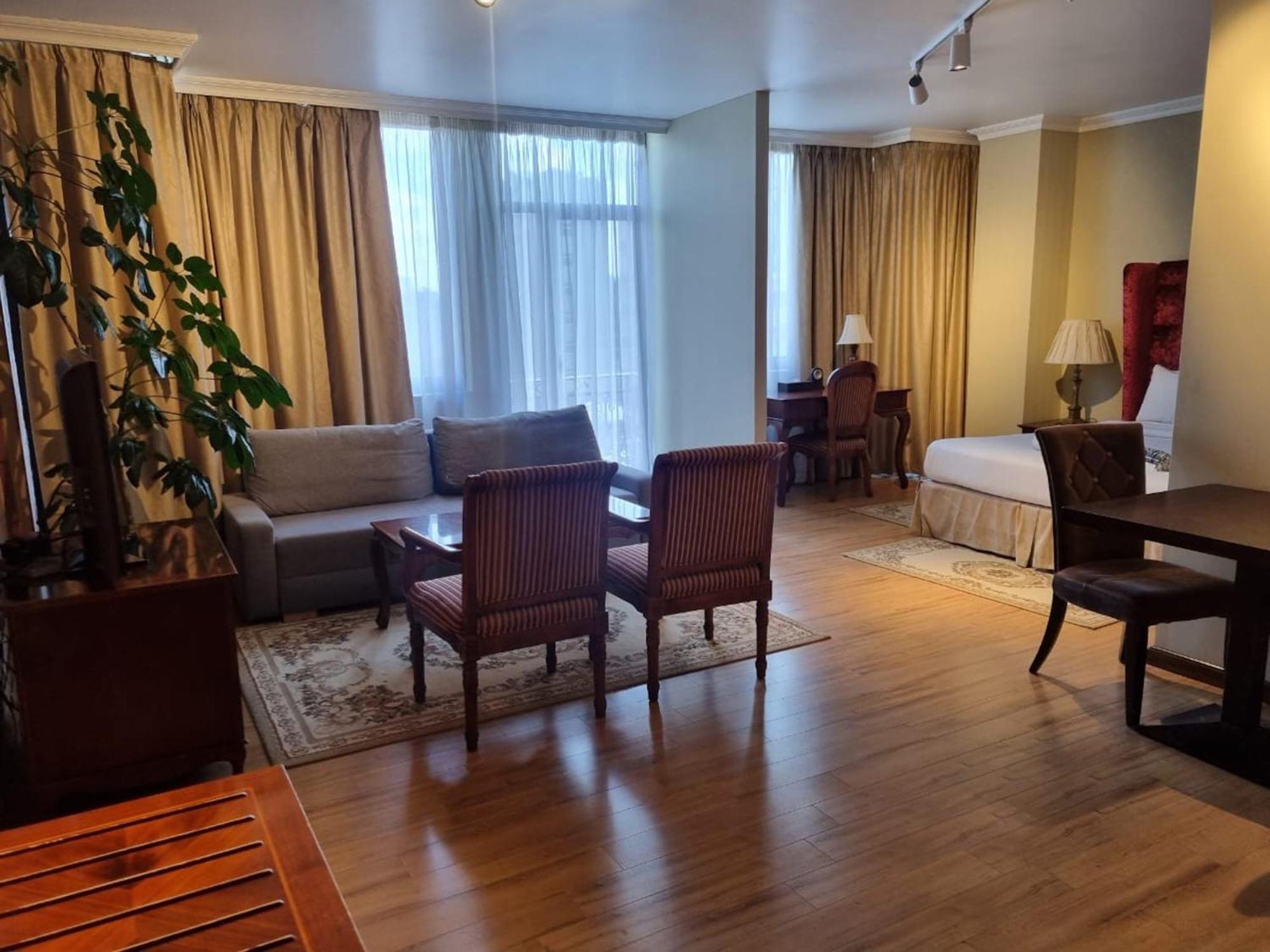 The Residence Hotel Addis Abeba Esterno foto
