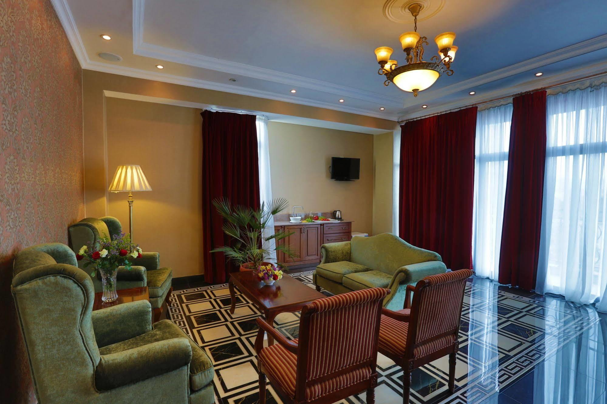 The Residence Hotel Addis Abeba Esterno foto
